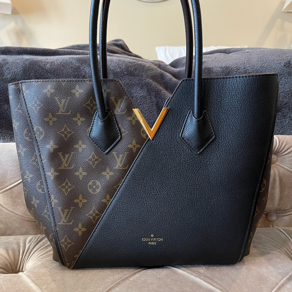 Handbag